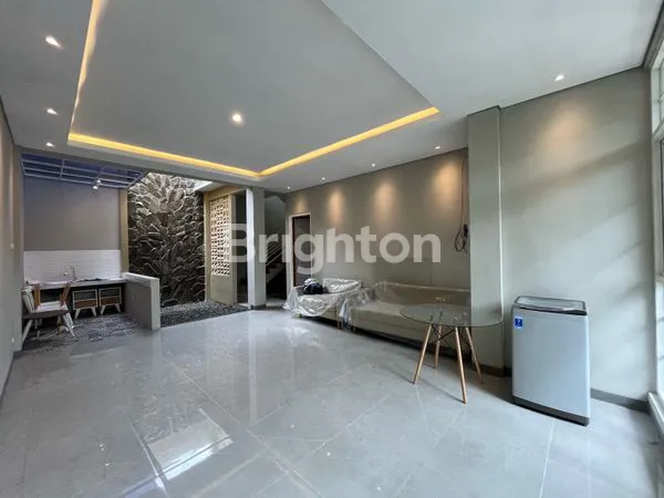 image RUMAH BARU 2 LANTAI CLUSTER MOJOSONGO (3)