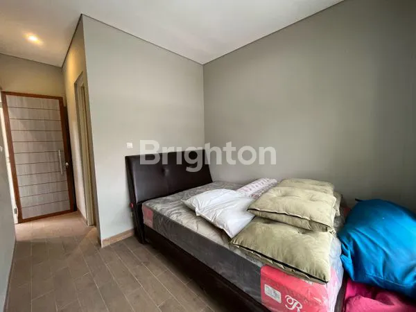 image RUMAH BARU 2 LANTAI CLUSTER MOJOSONGO (7)