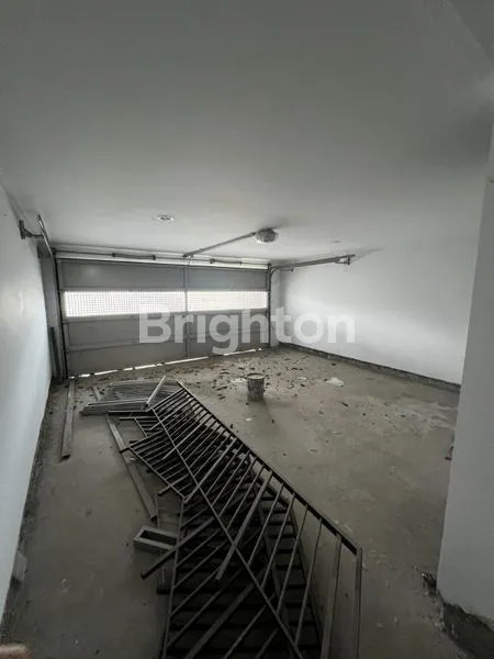 image RUMAH PIK GOLF ISLAND SERENADE HOOK (5)