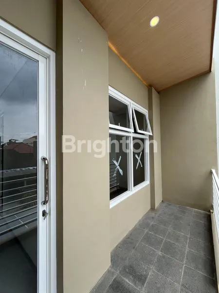 image RUMAH BARU 2 LANTAI CLUSTER MOJOSONGO (8)