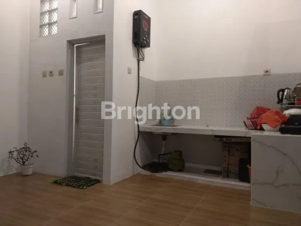 image RUMAH CANTIK, MURAH, SEMI FURNISHED, VIEW PEGUNUNGAN DEKAT WISATA PETIK JERUK - MALANG (6)