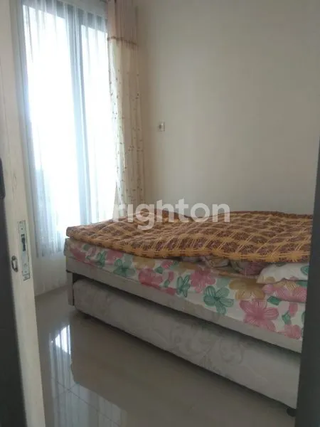 image RUMAH CANTIK, MURAH, SEMI FURNISHED, VIEW PEGUNUNGAN DEKAT WISATA PETIK JERUK - MALANG (4)