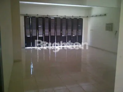 image RUMAH MEWAH MINIMALIS DI GALAXY BUMI PERMAI, ARAYA 1, SURABAYA TIMUR (6)