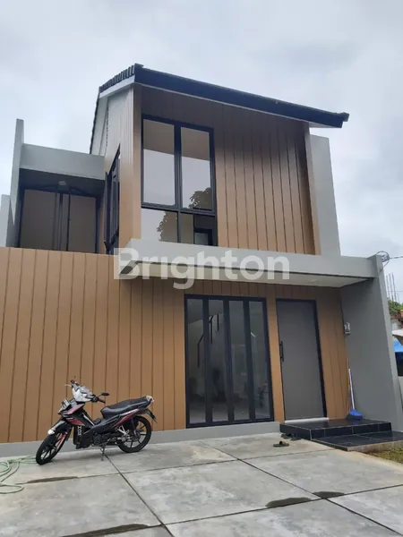 image RUMAH BRAND NEW CLUSTER GREENPARK SERPONG DEKAT AEON BSD (1)