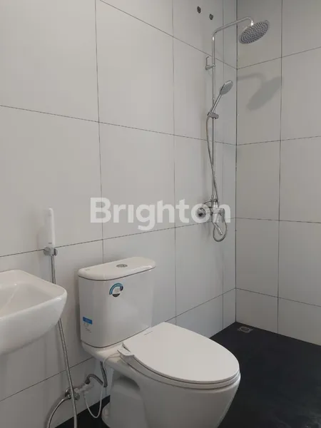 image RUMAH BRAND NEW CLUSTER GREENPARK SERPONG DEKAT AEON BSD (8)