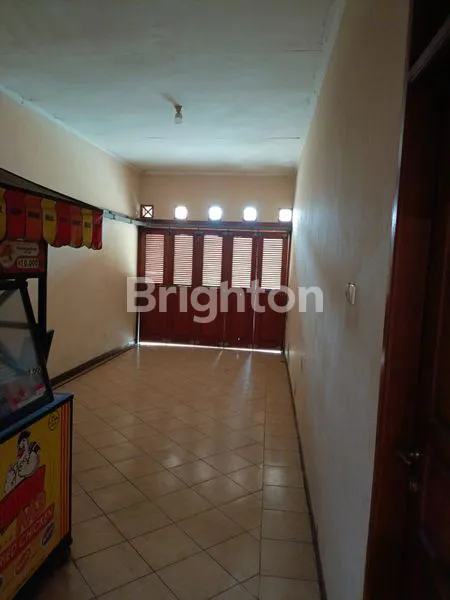 image RUMAH BAGUS STRATEGIS LUAS 400M² DI BENDA BARU PAMULANG TANGSEL (7)