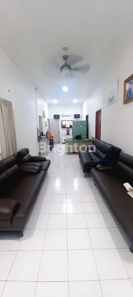 image RUMAH STRATEGIS PINGGIR JALAN TANJUNG DUREN JAKARTA BARAT (1)