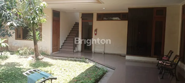 image RUMAH POROS DAERAH GUNUNG GUNUNG KOTA MALANG (4)