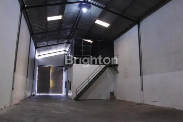 Gambar Property GUDANG LOSS MARGOMULYO SIAP HUNI _BISA 3 CONTAINER_ ADA KANTOR 2 LANTAI
