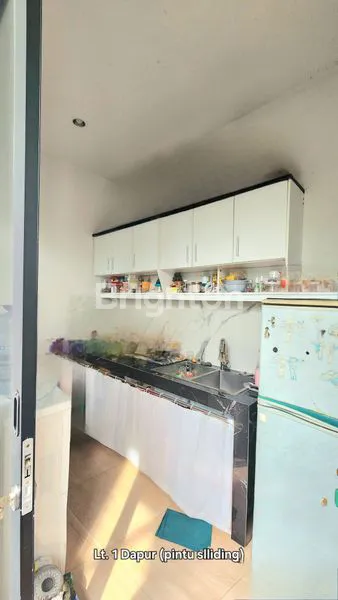 image DI JUAL CEPAT RUMAH SIAP HUNI NYAMAN, DI TENGAH KOTA DENGAN UDARA SEGAR  .. TURUN HARGA DARI 3.1 M JADI  2.6M , DI SEMANAN, KALIDERES, JAKARTA BARAT (4)