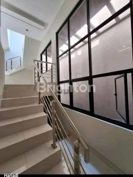 image GALAXY BUMI PERMAI ARAYA 2 MODERN MINIMALIS ROW JALAN LEBAR (7)