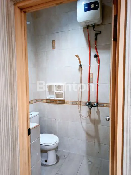 image RUMAH CANTIK & NYAMAN STRATEGIS PINGGIR JALAN UTAMA BEBAS BANJIR DI TANJUNG DUREN JAKARTA BARAT (7)