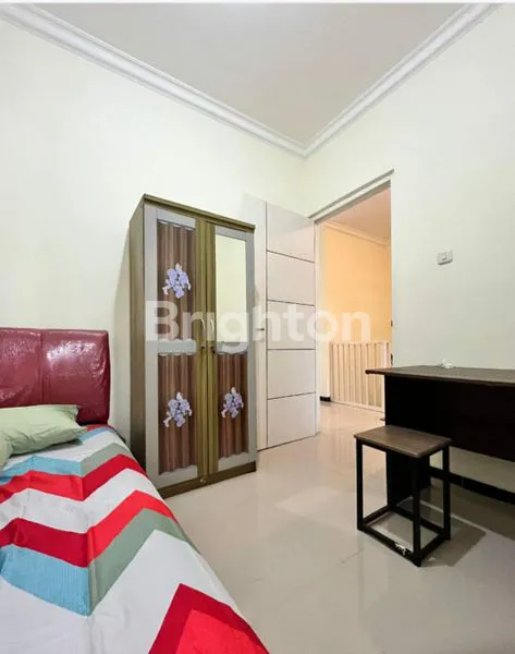 image RUMAH 2 LANTAI, FULLY FURNISHED, PERUMAHAN GRAHA MERJOSARI ASRI, DEKAT UNIVERSITAS BRAWIJAYA, UMM, UIN, ITN, GAJAYANA, UMM, UNISMA, MERJOSARI, LOWOKWARU, MALANG KOTA, JAWA TIMUR (5)