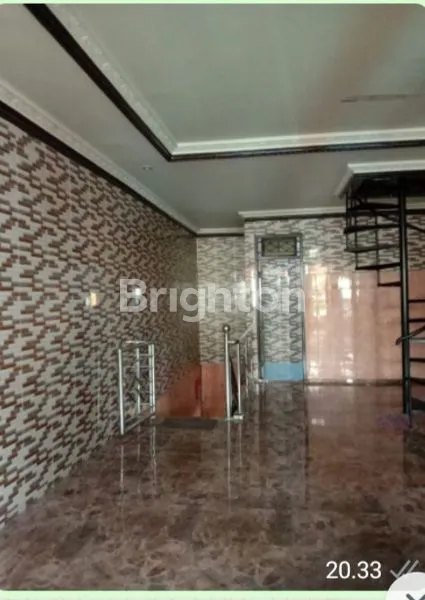 image RUMAH SIAP HUNI 3 1/2 LANTAI RAWA BEBEK (5)