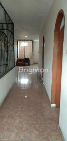 image RUMAH SIAP HUNI 2 1/2 LANTAI TOMANG (2)