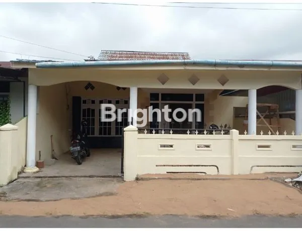 image RUMAH MURAH SIAP HUNI LOKASII KOMPLEK YANG AMAN PUSAT KOTA PONTIANAK  (2)