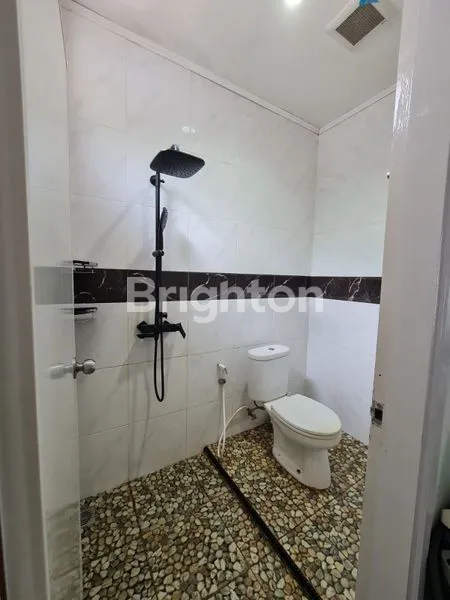 image RUMAH CANTIK 2 LANTAI PERUMAHAN BALIKPAPAN BARU VANCOUVER (5)