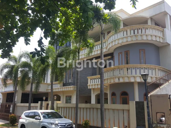 image DIJUAL RUMAH RAPIH NYAMAN AMAN CITRA GRAN CIBUBUR (2)