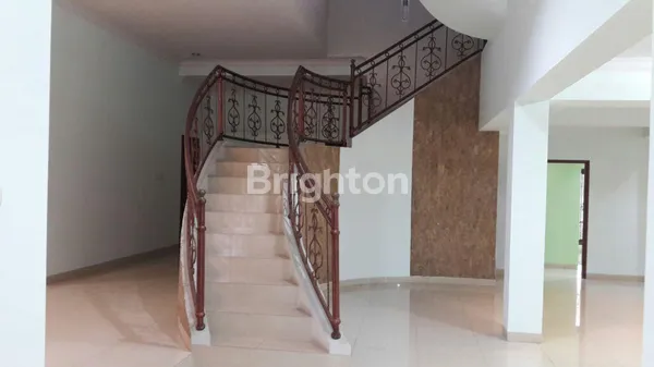 image DIJUAL RUMAH RAPIH NYAMAN AMAN CITRA GRAN CIBUBUR (3)