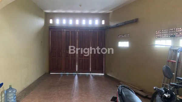 image RUMAH 2 LANTAI LIMO DEPOK LUAS TERAWAT (3)