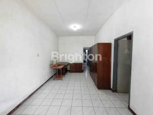 image RUMAH ASRI DI RUNGKUT KOTA SURABAYA (1)