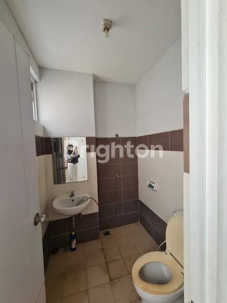 image RUKO COMMPARK KOTA WISATA CIBUBUR (6)