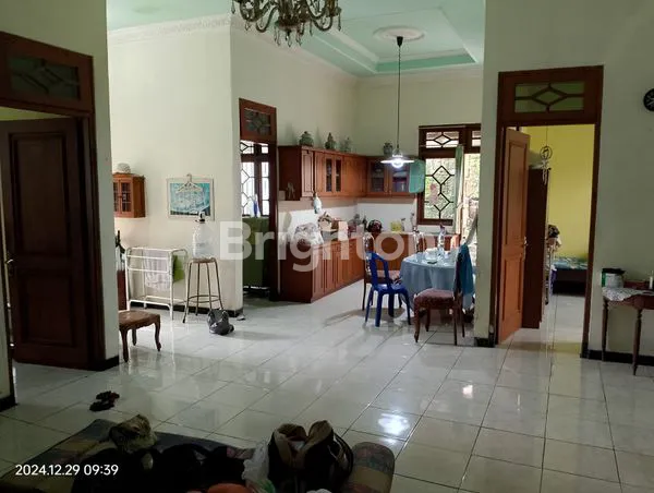 image RUMAH LUAS DAN LEGA DI TENGAH KOTA KLATEN (8)