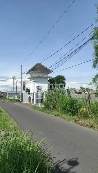 image TANAH KAVLING STRATEGIS DI THE RESIDENCE - POSISI HOOK, LINGKUNGAN KAMPUS TERNAMA  (2)