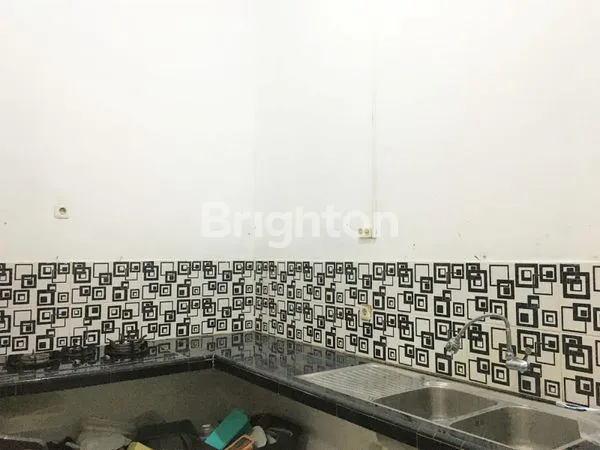 image JALAN KAKI KE TAMAN CEMPAKA CIPAYUNG,3 MENIT KEKANTOR LURAH CILANGKAP,9 MENIT KE SEKOLAH CIKAL AMRI CIPAYUNG DAN KAMPUS PARAMADINA, 10 MENIT KE LRT CIRACAS,15 MENIT KE PINTU TOLL JORR,PINTU 3 TMII  ,KE TAMINI SQUARE ,20 MENIT KESEKOLAH ANDALUSIA KE RS MEI (5)