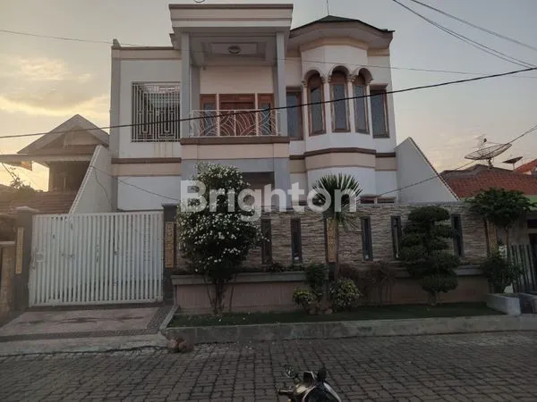 image RUMAH DHARMAHUSADA UTARA, SURABAYA STRATEGIS, SELANGKAH KE GALAXY MALL, UNAIR, RSUD DR SOETOMO (2)