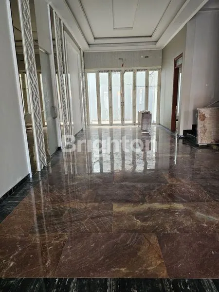 image RUMAH DHARMAHUSADA UTARA, SURABAYA STRATEGIS, SELANGKAH KE GALAXY MALL, UNAIR, RSUD DR SOETOMO (7)