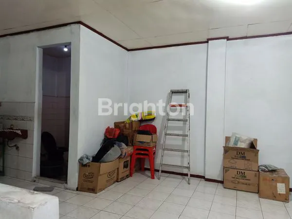 image HUNIAN NYAMAN DI JELAMBAR - RUMAH 2,5 LANTAI BISA UNTUK USAHA / KANTOR LOKASI STRATEGIS (4)