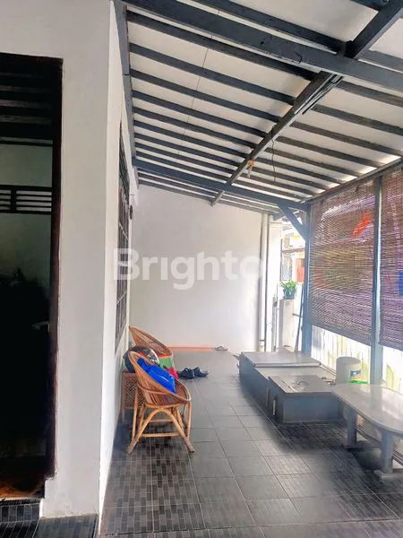 image RUMAH 1,5 LANTAI STRATEGIS DI JELAMBAR, JAKARTA BARAT (2)