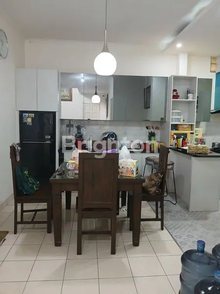 image RUMAH HOOK  2 LANTAI DI KOTA WISATA CIBUBUR BEKASI (5)