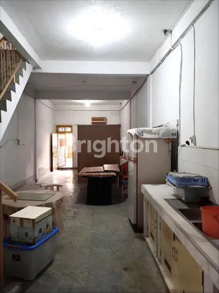 image DISEWAKAN RUKO INTIKOTA - SIAP HUNI JL.SIKAMBING - SELANGKAH DARI JL. ADAM MALIK & JL. SEKIP  (4)