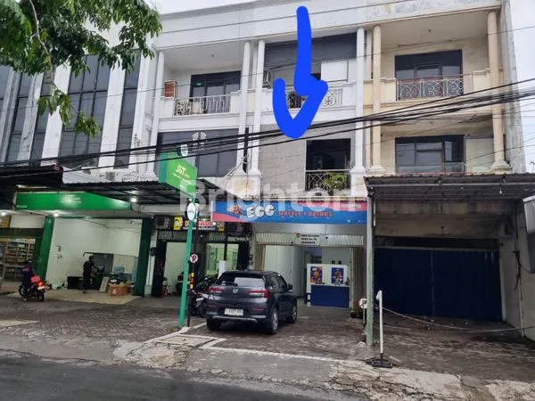 image RUKO 3 LANTAI SIAP HUNI. KALIJUDAN. DEKAT KAMPUS WIDYA MANDALA. KENJERAN. GALAXY MALL. (1)