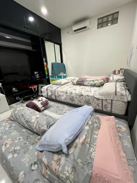 image RUMAH BAGUS DEKAT TOL PONDOK TJANDRA-SIDOARJO (7)