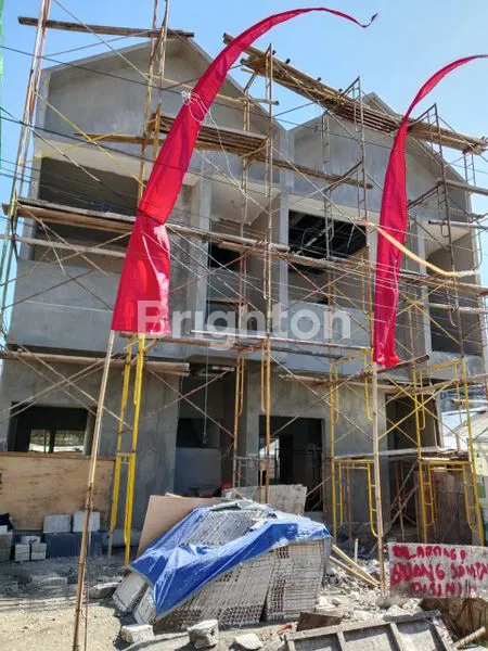 image TOWNHOUSE 3 BED ROOM STRATEGIS DI PUSAT KOTA DENPASAR BALI (7)