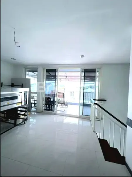 image RUMAH BAGUS DEKAT PAKUWON MALL, GRIYA BABATAN MUKTI-SURABAYA (2)