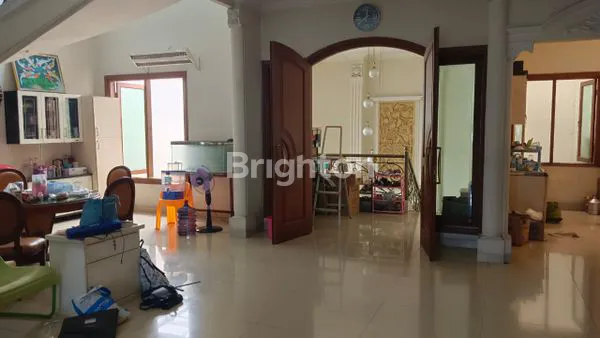 image RUANG USAHA + RUMAH TINGGAL SIAP PAKAI (4)