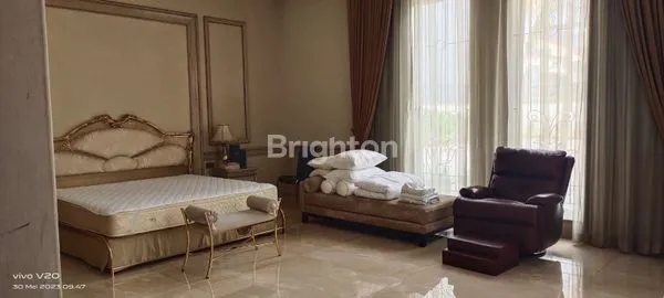 image RUMAH 3 LANTAI DI JL. PLUIT PUTRA RAYA DAN PLUIT PUTRA DALAM, PLUIT, JAKARTA UTARA (4)