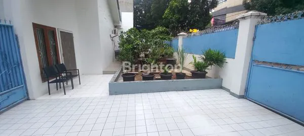 image RUMAH TANJUNG DUREN BARAT, DEKAT DAERAH KULINER DAN LOKASI STRATEGIS (2)