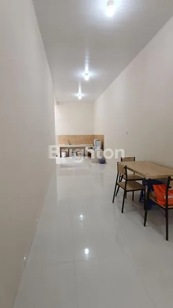 image RUMAH 1 LANTAI DI GRAHA SUKOLILO REGENCY DEKAT ITS & UNIVERSITAS HANG TUAH SURABAYA (3)