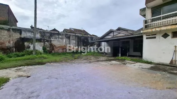 image RUMAH SUAP HUNI BANYAK KAMAR DI MALANG KOTA (2)