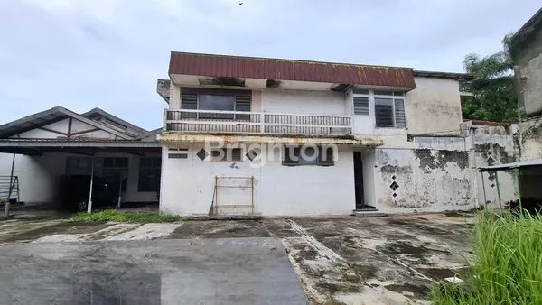 image RUMAH SUAP HUNI BANYAK KAMAR DI MALANG KOTA (3)