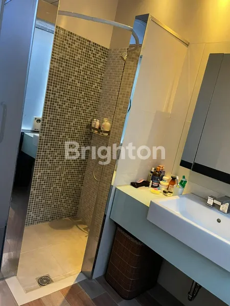 image RUMAH BAGUS & STRATEGIS, GADING PANTAI-SURABAYA (4)