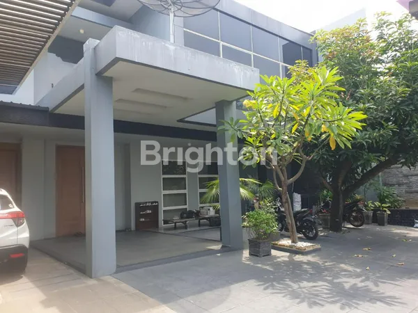 image RUMAH BAGUS & STRATEGIS, GADING PANTAI-SURABAYA (1)