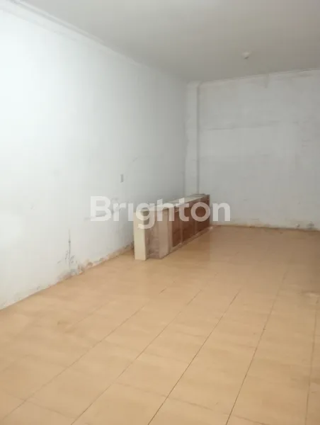 image RUMAH STRATEGIS DI JL BESI, COCOK UNTUK KOS/KANTOR (6)