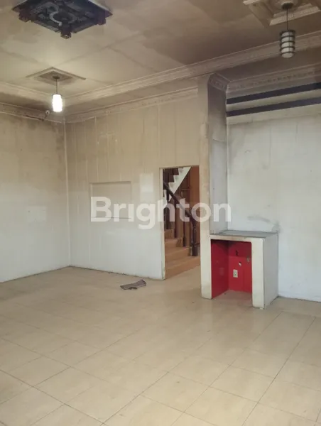 image RUMAH STRATEGIS DI JL BESI, COCOK UNTUK KOS/KANTOR (7)