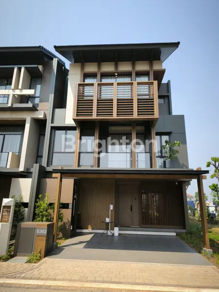 image RUMAH KAWASAN PREMIUM DI BSD CITY CLUSTER WYNYARD (1)